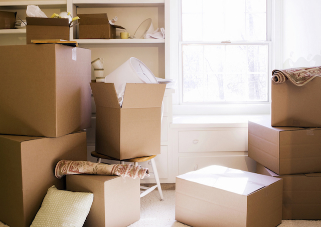 packing-lofty-moving-boxes