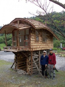 tiny-home-bonfire