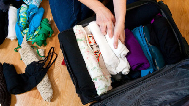 Apa Saja yang Perlu Diperhatikan Ketika Packing Barang sebelum Jalan-jalan?  | by Nur Khansa | Selena Leisure | Medium